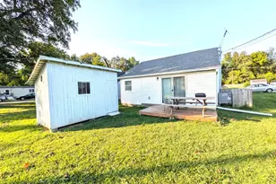 307 Tell St, Vevay, IN 47043 - Photo 3