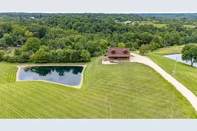 10902 N Hogan Road, Aurora, IN 47001 - Photo 5