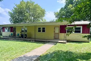 19058 Mount St, Metamora, IN 47030 - Photo 1