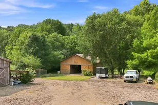 1286 E Thorton Rd, Madison, IN 47250 - Photo 11