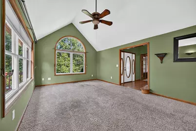 19974 Lakeview Drive, Lawrenceburg, IN 47025 - Photo 9