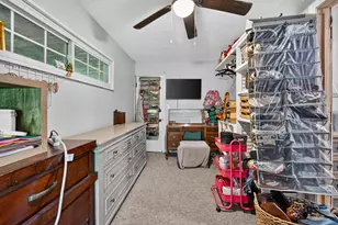14 Houze St, Aurora, IN 47001 - Photo 21