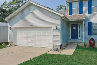 5095 Hill Springs Ct, Lawrenceburg, IN 47025 - Photo 3