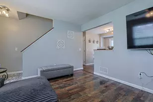 5095 Hill Springs Ct, Lawrenceburg, IN 47025 - Photo 7