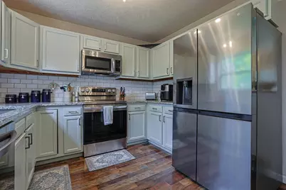 5095 Hill Springs Ct, Lawrenceburg, IN 47025 - Photo 11