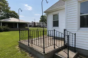 304 Brindley Ave, Vevay, IN 47043 - Photo 5