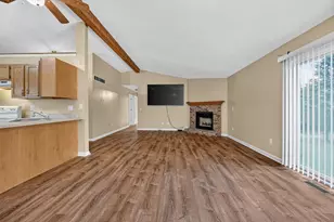 20652 Heather Ct, Lawrenceburg, IN 47025 - Photo 5