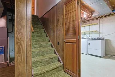 112 Hillview Drive, Aurora, IN 47001 - Photo 29
