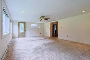 112 Hillview Dr, Aurora, IN 47001 - Photo 9