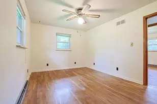 112 Hillview Dr, Aurora, IN 47001 - Photo 17