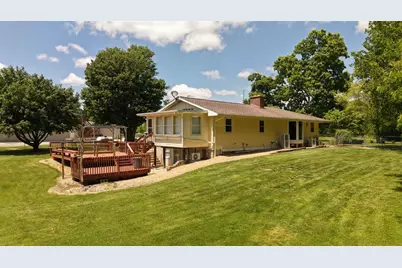 11285 Chesterville, Moores Hill, IN 47032 - Photo 3
