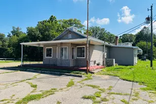4390 N Western Ave, Connersville, IN 47331 - Photo 1