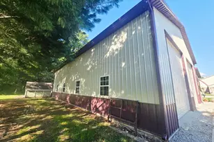11302 Gutapfel Rd, Sunman, IN 47041 - Photo 15
