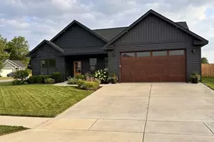 1521 N Washington, Rushville, IN 46173 - Photo 1