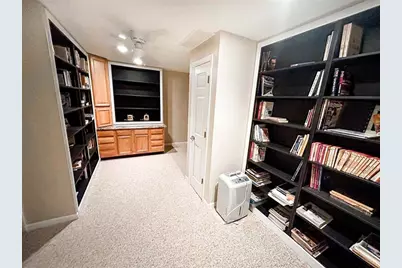 2437 N Grand Avenue N, Connersville, IN 47331 - Photo 25
