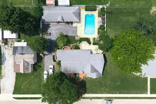 2437 N Grand Ave N, Connersville, IN 47331 - Photo 7