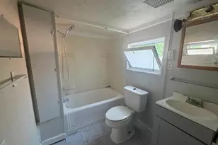 212 Mary St, Lawrenceburg, IN 47025 - Photo 11