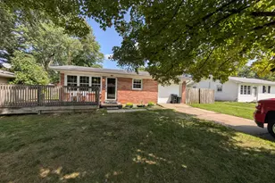 1924 Locust St, Madison, IN 47250 - Photo 27