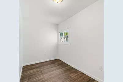 108 W Seminary Street, Vevay, IN 47043 - Photo 9