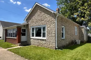 405 N Ireland St, Greensburg, IN 47240 - Photo 3