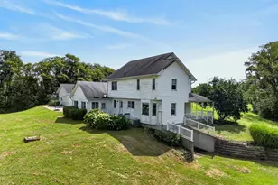21164 N Manchester Rd, Sunman, IN 47041 - Photo 7