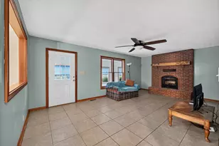 21164 N Manchester Rd, Sunman, IN 47041 - Photo 33