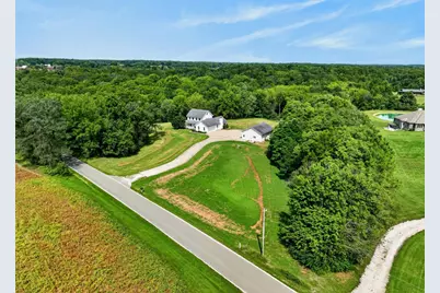 21164 N Manchester Road, Sunman, IN 47041 - Photo 3