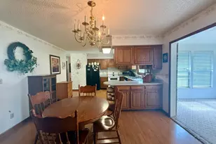 205 Whippoorwill Dr, Batesville, IN 47006 - Photo 9