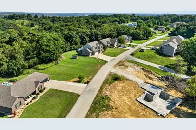 82 Indian Ridge Drive, Aurora, IN 47001 - Photo 3