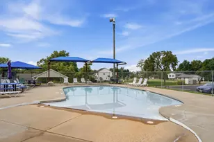 1888 Aqua Vista Dr, Lawrenceburg, IN 47025 - Photo 11