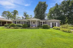 807 Fern Dr, Versailles, IN 47042 - Photo 1