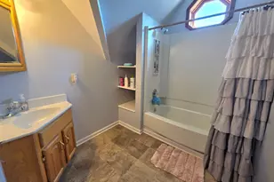 320 E Hendricks St, Greensburg, IN 47240 - Photo 27