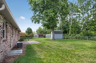 410 Mouser St, Madison, IN 47250 - Photo 37