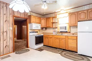 12 Alvina St, Batesville, IN 47006 - Photo 9