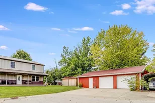 229 Harriet St, Lawrenceburg, IN 47025 - Photo 1