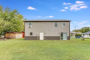 229 Harriet St, Lawrenceburg, IN 47025 - Photo 29