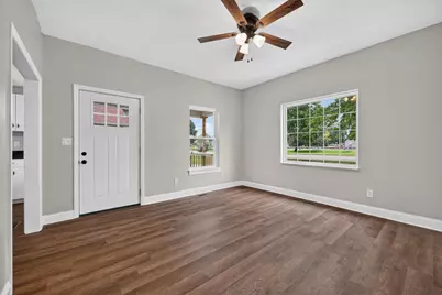 121 E Carr Street, Milan, IN 47031 - Photo 3