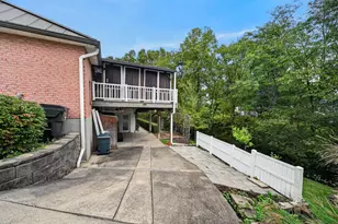 20902 Ridgecliff Ct, Lawrenceburg, IN 47025 - Photo 87