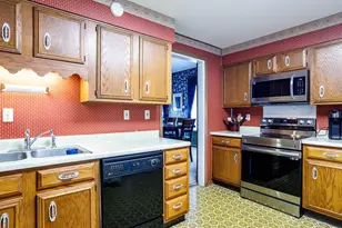 421 E 421 E 5th St Street E, Brookville, IN 47012 - Photo 9
