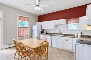 507 W Pearl St, Batesville, IN 47006 - Photo 9