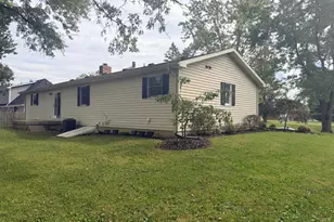 1112 Ranch Rd, Connersville, IN 47331 - Photo 3