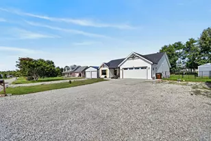 718 Golf View Dr, Milan, IN 47031 - Photo 31