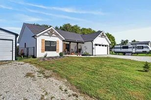 718 Golf View Dr, Milan, IN 47031 - Photo 29
