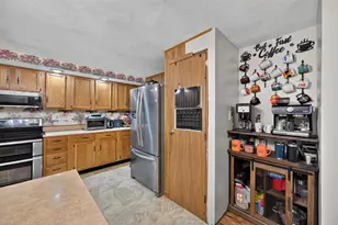 6931 E County Rd 300 S, Dillsboro, IN 47018 - Photo 13
