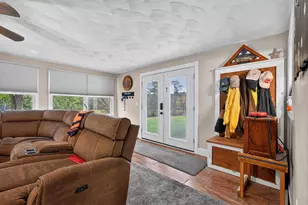 6931 E County Rd 300 S, Dillsboro, IN 47018 - Photo 7