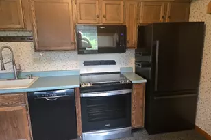 1523 W Memorial Dr, Connersville, IN 47331 - Photo 7
