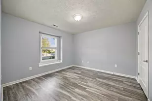 1622 Senior Ct, Shelbyville, IN 46176 - Photo 27