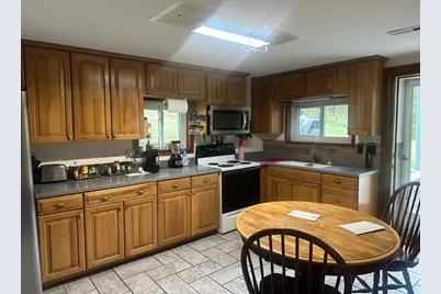 11372 W Chapin Rd, Aurora, IN 47001 - Photo 5