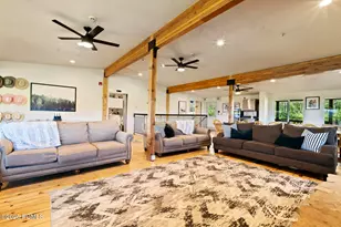 17017 Ant Flat Rd, Huntsville, UT 84317 - Photo 7