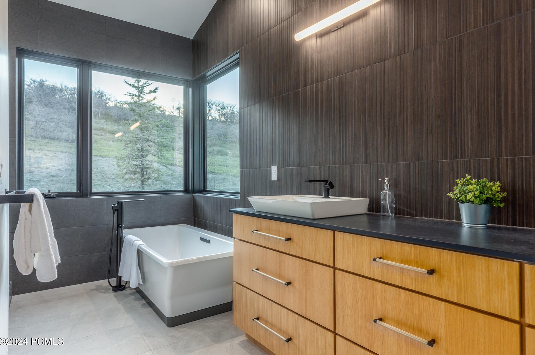 7181 Glenwild Dr, Park City UT 84098-5592 exterior